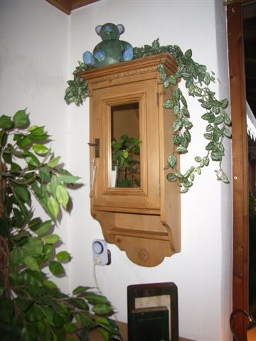 Wandkastl Spiegel
